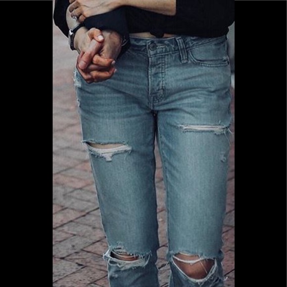 A&F Jean; Ames Slim Boyfriend - Picture 3 of 5